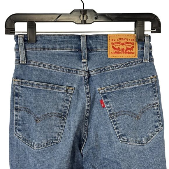 Levi's 721 High Rise Skinny Denim Jeans Women's Size W25 L28 NWOT Medium Wash - Picture 4 of 12